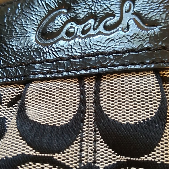 Coach Handbag - Picture 4 of 10